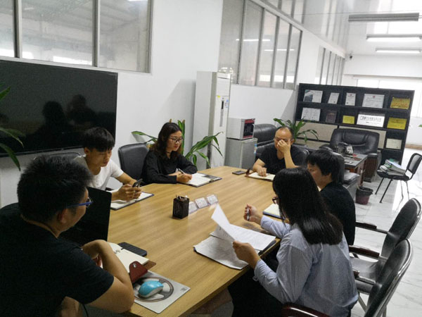 【鹽酸儲罐廠家】調(diào)整定位，滿足客戶需求實(shí)現(xiàn)自身價值